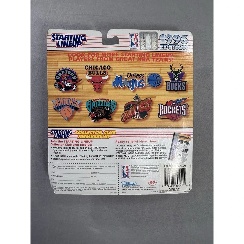 Vintage 1996 Kenner Starting Lineup NBA action figure Antonio McDyess Pkg Wear